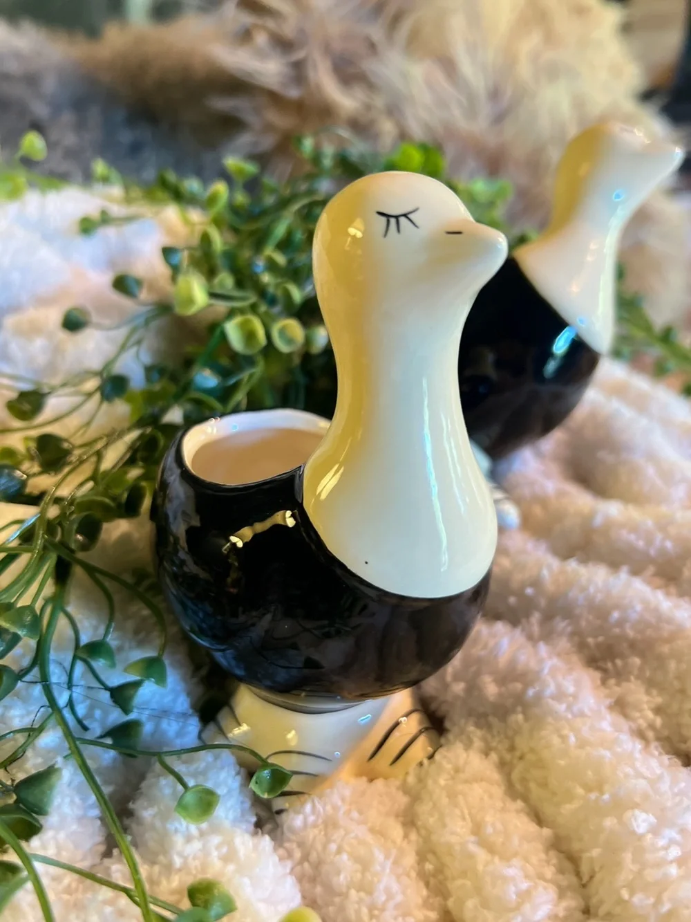 Cottage Ceramic Duck Planter Set Black White Bird Pots Succulent Planters New